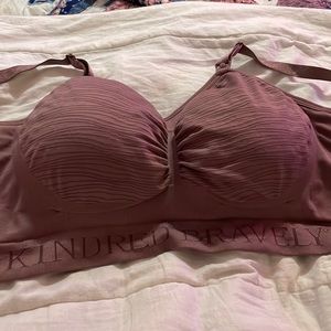 Pumping / Nursing bra from Kindred Bravely